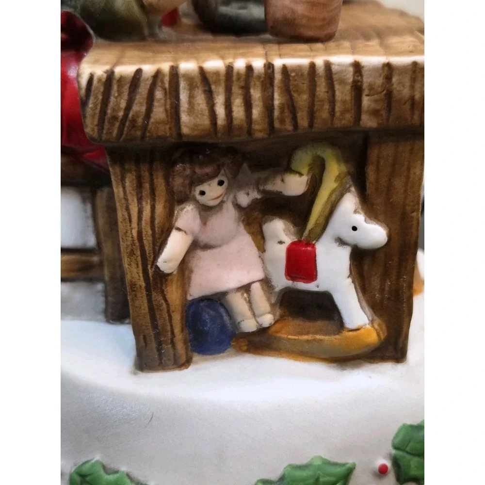 VtG Enesco Christmas Santa Claus Shoppe Musical Cantique De Noel 1985‎ Working